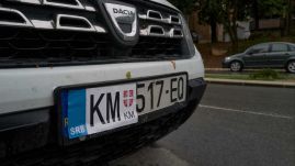 Szerbia és Koszovó megállapodásra jutott a két éve tartó rendszámtáblavitában