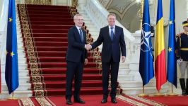 Iohannis fogadta a Cotroceni-palotában Jens Stoltenberg NATO-főtitkárt