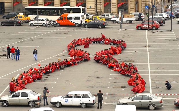 A kormány jóváhagyta a HIV/AIDS-stratégiát