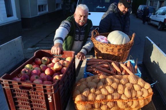 A szegények világnapja alkalmából adakozásra kérik a gazdákat