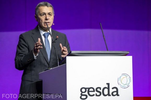 Elhalasztotta romániai látogatását a svájci államfő