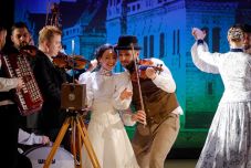 Szerelem a századelőn – a Hagyományok Házában lép fel a Nagyvárad Táncegyüttes