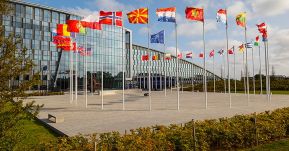 NATO-nagykövet: a bukaresti külügyminiszteri találkozó megerősíti Románia szerepét a biztonsági helyzet kezelésében