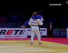 Ölben vitte le sérült ellenfelét a holland bronzérmes cselgáncsozó