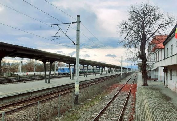 Holtan találtak egy férfit a sepsiszentgyörgyi vasútállomáson