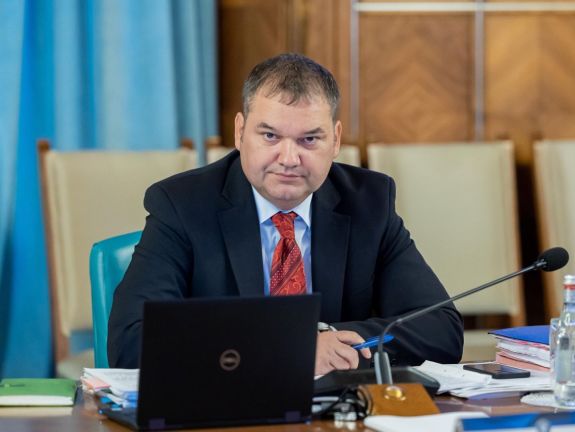 Kérvényezhetik az önkormányzatok a beruházások határidejének meghosszabbítását