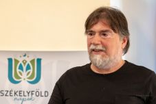 Hivatalosan is köszhasznú lett a MÚRE, de mit jelent ez pontosan?