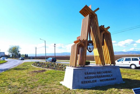 Felszerelték Kézdivásárhely várostotemét