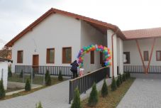 Hagyományőrző Családi Napok keretében avatták fel az új kémeri óvodát