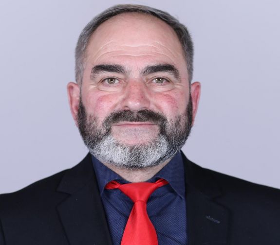 Kizártak a PSD-ből egy szexuális bűncselekménnyel gyanúsított képviselőt