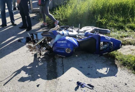 Szörnyethalt egy fiatal motoros Aradon