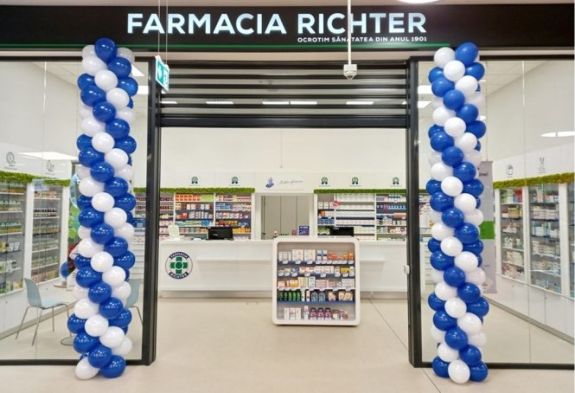 Eladja romániai gyógyszertárait a Richter