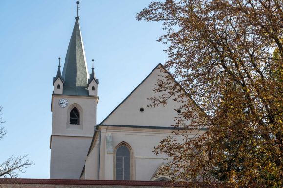 Öt év kitartó munkájának gyümölcse a felújított marosvásárhelyi Vártemplom