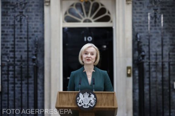 Hivatalosan elfogadta Liz Truss lemondását a brit uralkodó