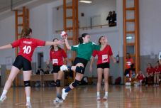 Sportolói utalványokat kaphatnak a klubokhoz leigazolt ifjú sportolók