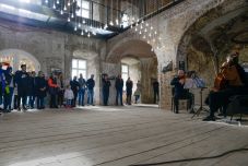 A múlt hangulatát idézi meg az élményszoba a Bánffy-kastélyban