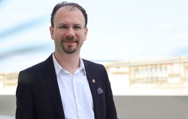 Több mint száz USR-tag kilépett a pártból