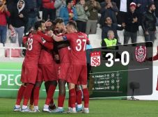 Konferencia Liga: a Sivasspor kiütötte a CFR-t, de a vasutasok még továbbjuthatnak 