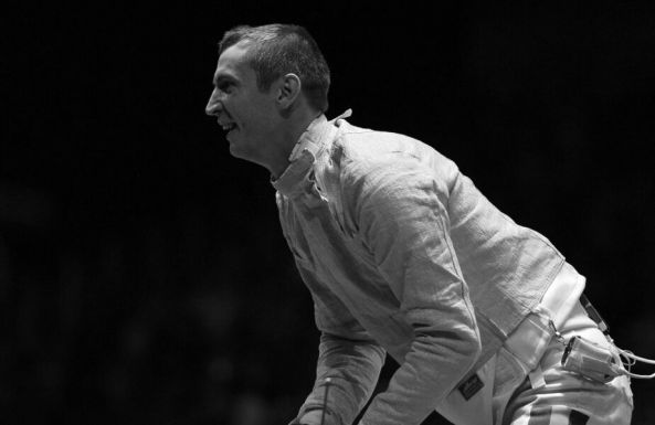 Öngyilkos lett az olimpiai ezüstérmes román kardvívó