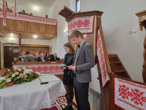 Kis közösség nagy megvalósítása: felújították a rátoni református templomot