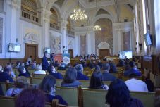 Visszatértek az egyetemisták Kolozsvárra – Megkezdődött a tanév a BBTE-n