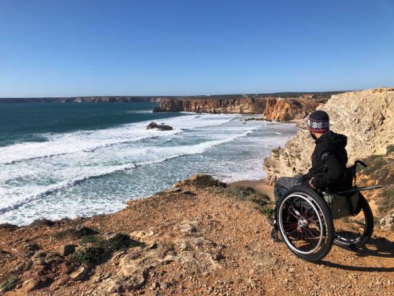 Kerekesszékben keresztül-kasul Európán