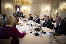 EU-csúcs - Fiala: az Európai Politikai Közösség nem akar új európai szervezetté válni