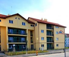 Harminc fiataloknak szánt lakást építettek Székelykeresztúron