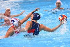 Bravúros győzelem a női vízilabda Eb-n: negyeddöntőbe jutott a magyar válogatott