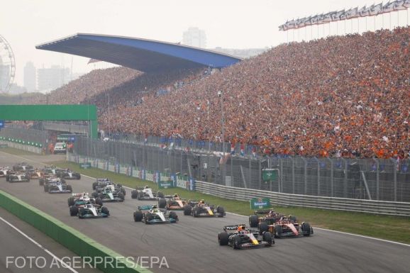Verstappen a saját közönsége előtt is nyert