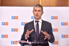 Dan Barna: a megakoalíció nem működik, Klaus Iohannis bölcsen hallgat