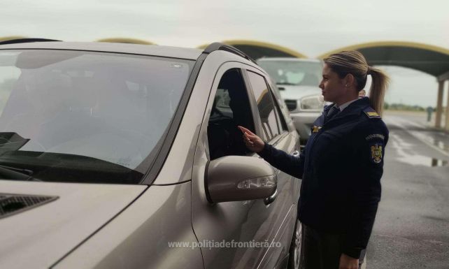 Határrendészet: több mint 100 ezer személy érkezett hétfőn Romániába