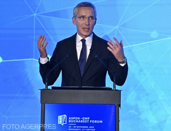 Megszólalt a NATO-főtitkár a Románia területére esett dróndarabok ügyében