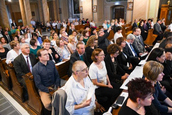 A minőségi oktatás szolgálatában – Szatmárnémetiben tartotta az RMPSZ az országos tanévnyitót