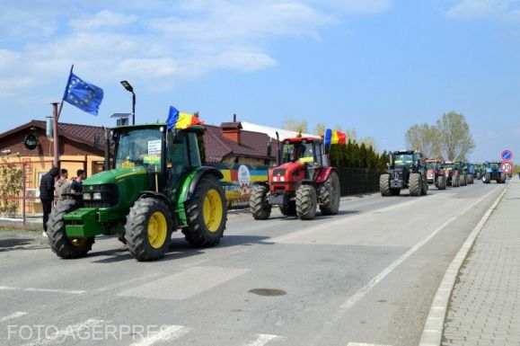 Ukrán gabonaimport: a konstancai kikötő és a határátkelők blokádjával fenyegetnek a gazdák