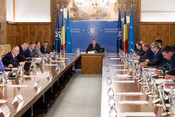 Ciucă megrótta a minisztereket, mert nem teljesült minden eddigi célkitűzés a helyreállítási tervből