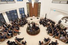 Franciaországban csökkent az antiszemita cselekmények száma