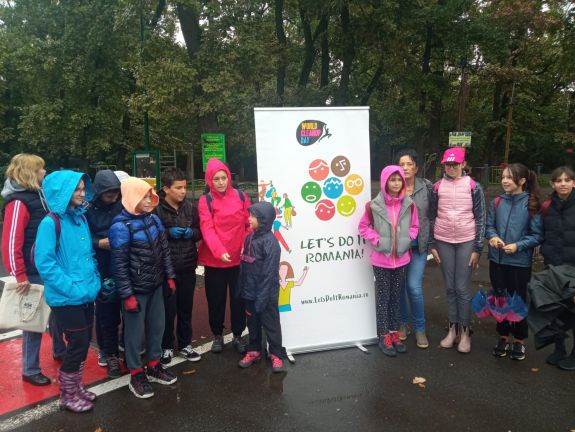 Maros megye: önkéntesek ezrei vesznek részt a szombati szemétgyűjtési akcióban