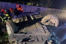 Halálos baleset: fának csapódott egy autó, a fiatal sofőr nem élte túl