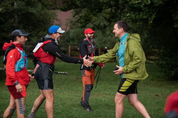 Tibi Useriu ultramaratonistával futott Tánczos Barna a Via Transilvanica túraútvonalon