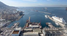 Fűtőolaj szivárog a Földközi-tengerbe egy Gibraltárnál rekedt hajóból