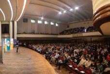 Elkezdődött Kolozsváron az Erdélyi Magyar Középiskolás Sportolimpia