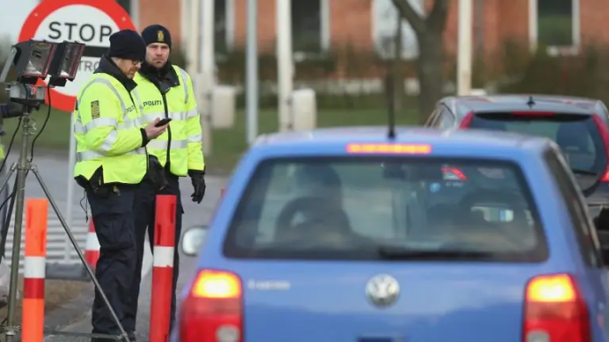 Az orosz mozgósítás előli tömeges menekülés esetén Varsó összehangolná lépéseit a balti országokkal