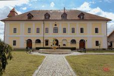 Erdély legjei – Maros megye: a marosugrai Haller-kastély