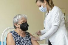 Spanyolországban megkezdődött a negyedik dózis széles körű alkalmazása