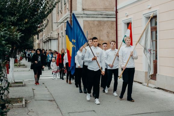 Két évtizedes az önálló magyar oktatás Máramarosszigeten – Húszéves a Leőwey Klára Elméleti Líceum