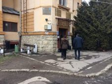 Bevásárlóközpontba költözik a sepsiszentgyörgyi járműbejegyzési és jogosítványkibocsátó hivatal