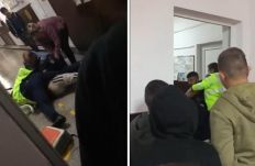 A diákok szeme láttára teperte le a földre a rendőr az ittasan randalírozó kamaszt