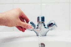 Háromszéken májustól drágább lesz az ivóvíz és a csatornázás díja