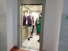 Kicserélték a segesvári kórház tizenkilencedik században készült liftjeit 